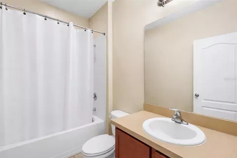 Bath - 1936 Compass Flower Way, Ocoee, FL 34761 photo 2 of 6