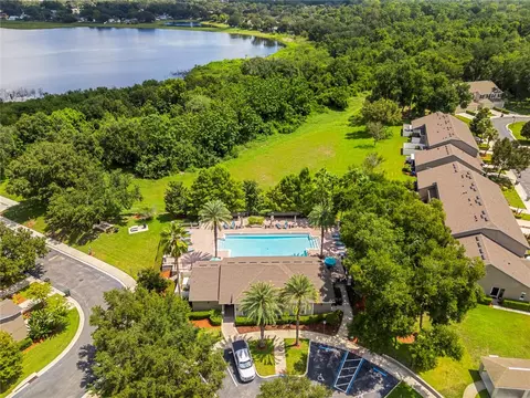 View/Area - 1936 Compass Flower Way, Ocoee, FL 34761 photo 4 of 10