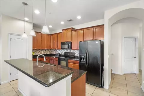 Kitchen - 1936 Compass Flower Way, Ocoee, FL 34761 photo 5 of 5