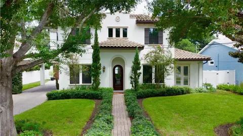 3917 W San Luis St, Tampa, FL 33629
