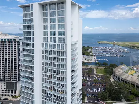 175 1st St S #1801, Saint Petersburg, FL 33701