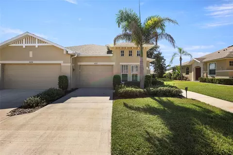 2032 Inverness Greens Dr #76, Sun City Center, FL 33573