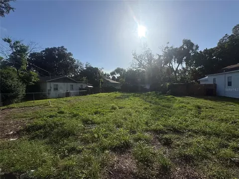 8312 N Klondyke St, Tampa, FL 33604