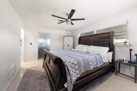 Bedroom - 1690 Pinehurst Rd, Dunedin, FL 34698 photo 4 of 4