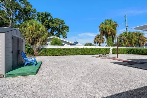 Exterior - 1690 Pinehurst Rd, Dunedin, FL 34698 photo 3 of 15