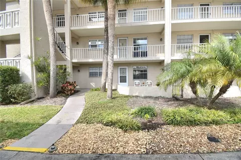 936 Virginia St #102, Dunedin, FL 34698