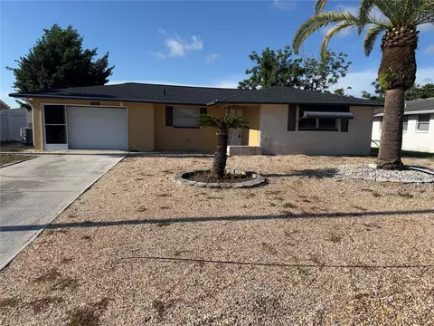 7905 Mimosa Dr, Port Richey, FL 34668