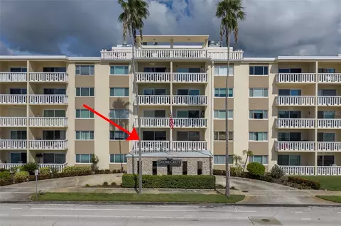 1200 N Shore Dr NE #208, Saint Petersburg, FL 33701