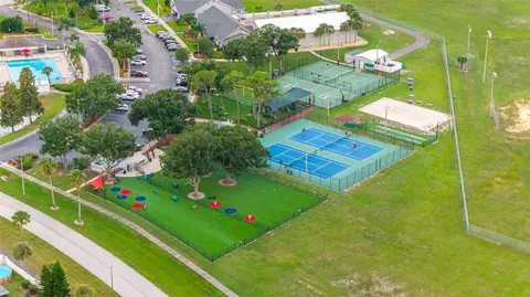View/Area - 10931 Keys Gate Dr, Riverview, FL 33579 photo 4 of 8