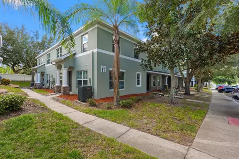 Exterior - 10931 Keys Gate Dr, Riverview, FL 33579 photo 5 of 10