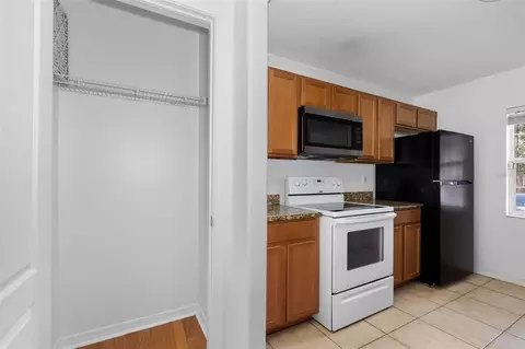 Other - 10931 Keys Gate Dr, Riverview, FL 33579 photo 3 of 10