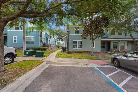 Exterior - 10931 Keys Gate Dr, Riverview, FL 33579 photo 4 of 10