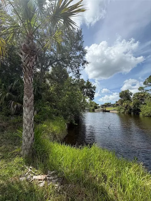 2265 Cedarwood St, Port Charlotte, FL 33948