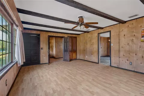 Living - 418 Euclid Ave, Seffner, FL 33584 photo 2 of 4