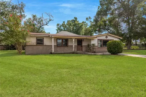 Exterior - 418 Euclid Ave, Seffner, FL 33584 photo 3 of 8