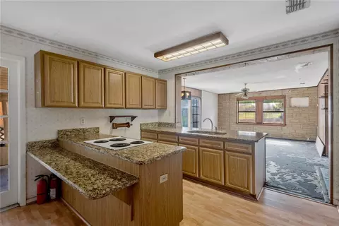 Kitchen - 418 Euclid Ave, Seffner, FL 33584 photo 1 of 2