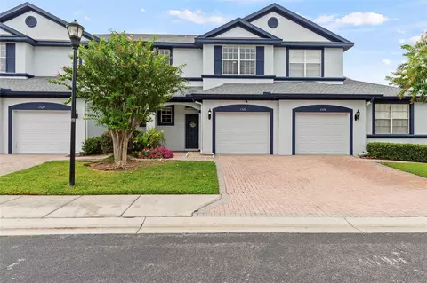 1522 Summergate Dr, Valrico, FL 33594