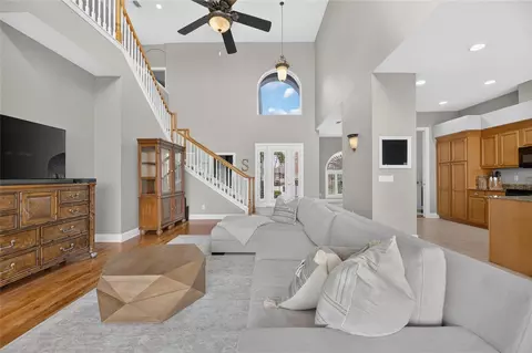 Living - 1231 Acappella Ln, Apollo Beach, FL 33572 photo 3 of 8