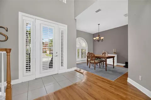 Entry Way - 1231 Acappella Ln, Apollo Beach, FL 33572 photo 2 of 9