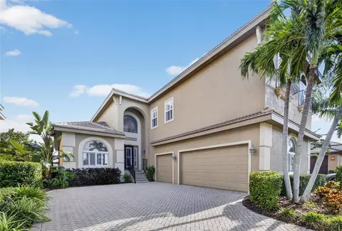 Exterior - 1231 Acappella Ln, Apollo Beach, FL 33572 photo 7 of 19
