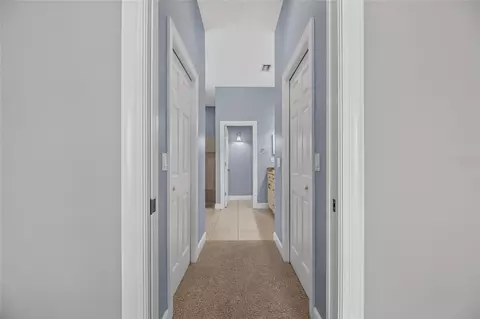 Entry Way - 1231 Acappella Ln, Apollo Beach, FL 33572 photo 4 of 9