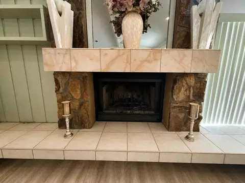 Living - 6701 Pemberton View Dr, Seffner, FL 33584 photo 5 of 5