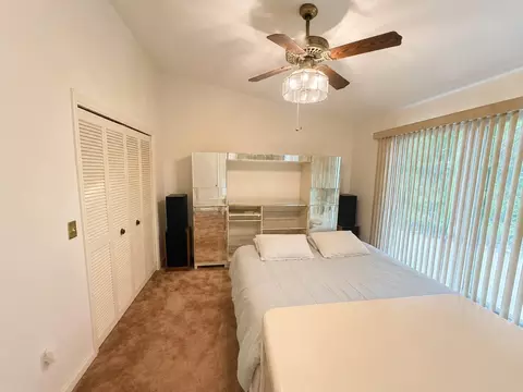Bedroom - 6701 Pemberton View Dr, Seffner, FL 33584 photo 5 of 5