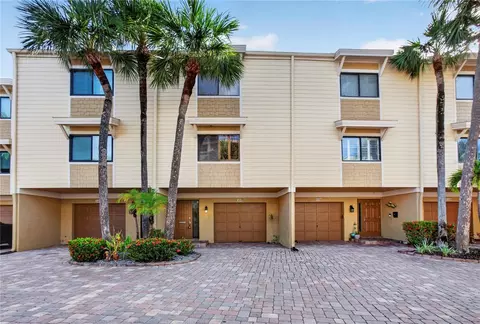 506 Sandy Hook Rd #506, Treasure Island, FL 33706