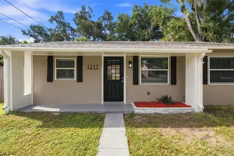 1217 E Norfolk St, Tampa, FL 33604