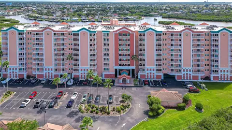 4516 Seagull Dr #318, New Port Richey, FL 34652