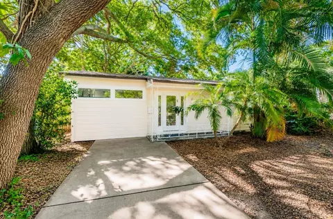 930 Montrose Blvd N, Saint Petersburg, FL 33703