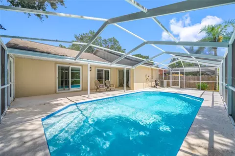 Exterior - 11925 Cedarfield Dr, Riverview, FL 33579 photo 11 of 19
