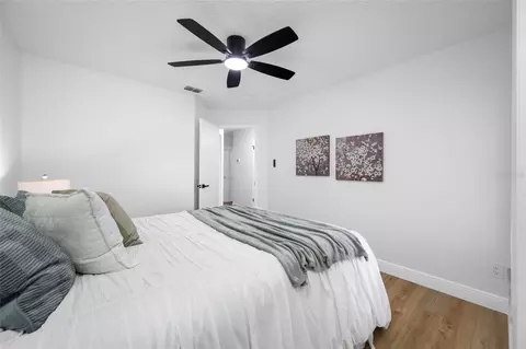 Bedroom - 11925 Cedarfield Dr, Riverview, FL 33579 photo 6 of 10