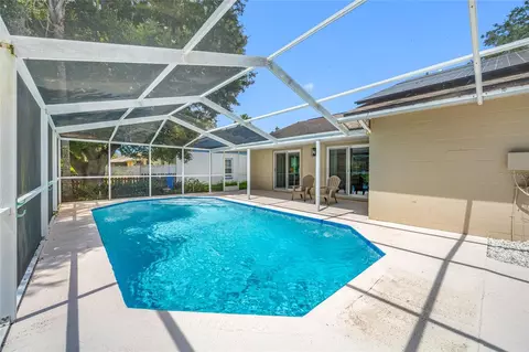 Exterior - 11925 Cedarfield Dr, Riverview, FL 33579 photo 13 of 19