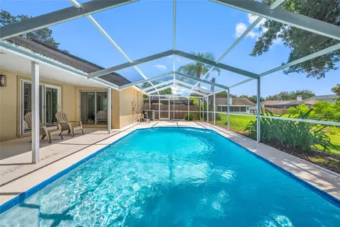 Exterior - 11925 Cedarfield Dr, Riverview, FL 33579 photo 10 of 19