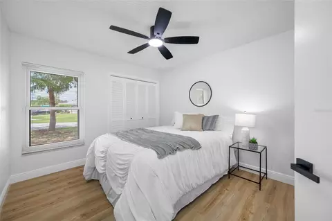 Bedroom - 11925 Cedarfield Dr, Riverview, FL 33579 photo 4 of 10