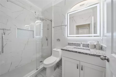 Bath - 10828 Quickwater Ct, Riverview, FL 33569 photo 1 of 4