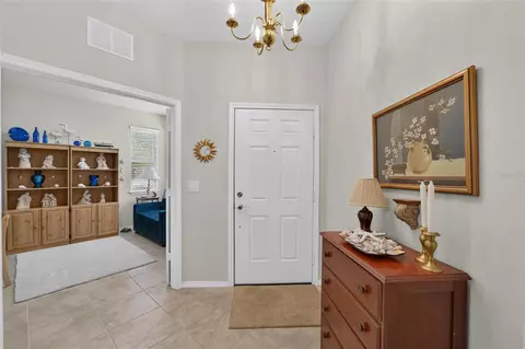 Entry Way - 428 Seneca Falls Dr, Apollo Beach, FL 33572 photo 1 of 4