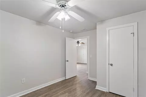 Bedroom - 14623 Sunset Dr, Largo, FL 33774 photo 5 of 5