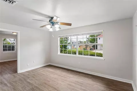 Living - 14623 Sunset Dr, Largo, FL 33774 photo 3 of 4