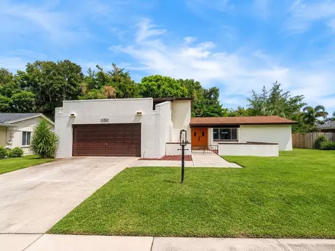 11735 Lipsey Rd, Tampa, FL 33618