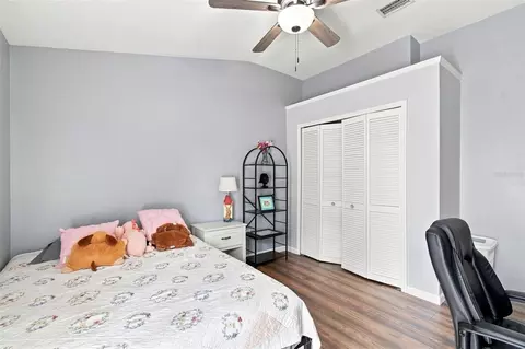 Bedroom - 9710 White Barn Way, Riverview, FL 33569 photo 1 of 8
