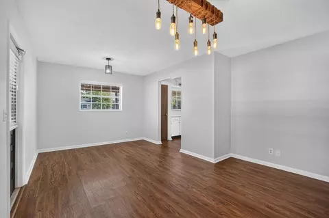 Living - 403 Alma Dr, Brandon, FL 33510 photo 7 of 8