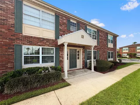 1920 Edgewood Dr #K9, Lakeland, FL 33803