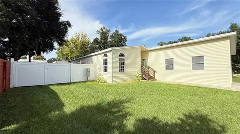 Exterior - 10404 Brussels Dr, Riverview, FL 33578 photo 1 of 7