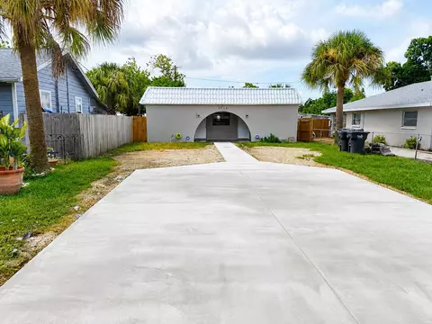 3714 50th Ave N, Saint Petersburg, FL 33714