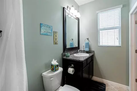 Bath - 10321 Riverdale Rise Dr, Riverview, FL 33578 photo 3 of 8