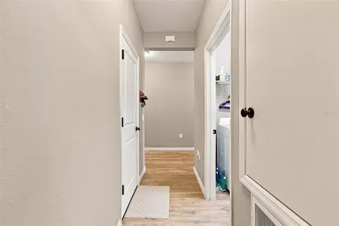 Entry Way - 11431 Brighton Knoll Loop, Riverview, FL 33579 photo 11 of 11