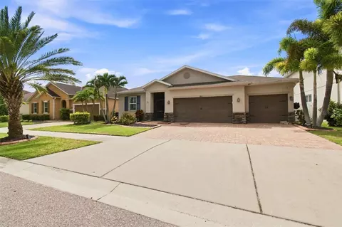 Exterior - 11431 Brighton Knoll Loop, Riverview, FL 33579 photo 5 of 16