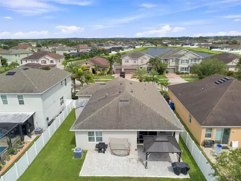 View/Area - 11431 Brighton Knoll Loop, Riverview, FL 33579 photo 7 of 30